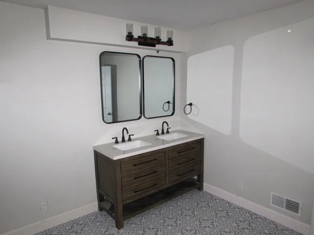 $184,900 | 512 Northridge Road, Newton, KS 67114