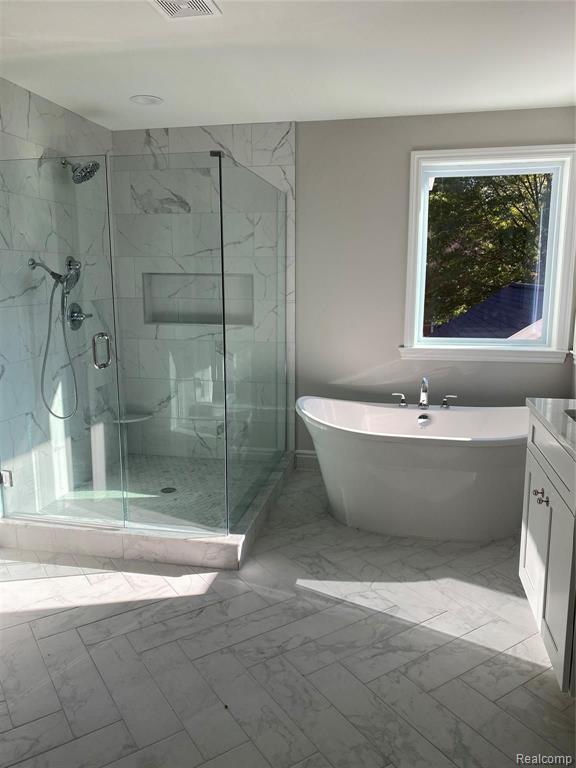 1699 Cambridge Road Berkley, MI 48072 - Photo 22 of 28