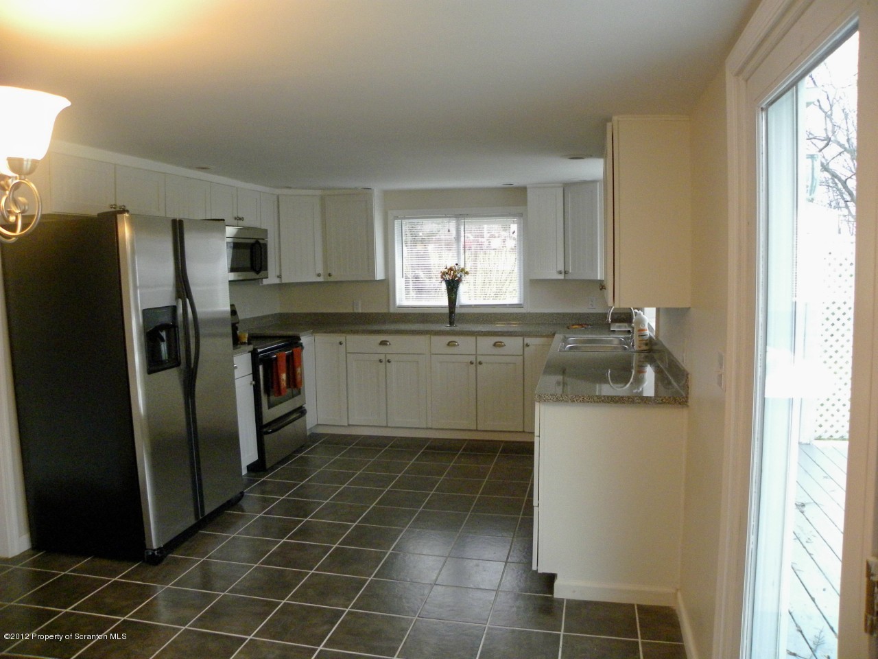 325 Leach Hill Road Clarks Summit, PA 18411 - Photo 11 of 25 Gallery Image 11