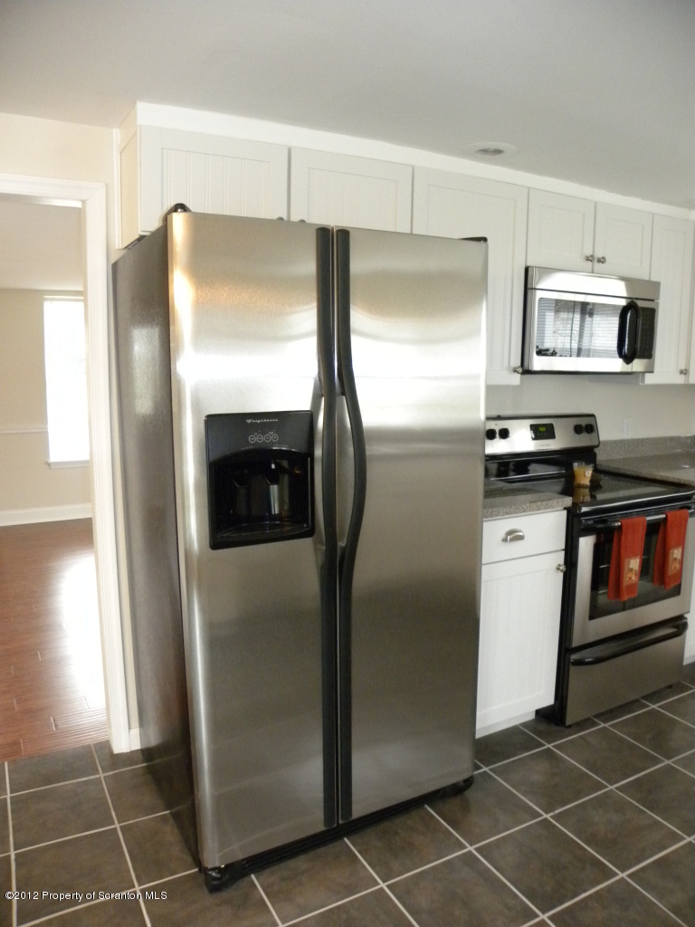 325 Leach Hill Road Clarks Summit, PA 18411 - Photo 14 of 25 Gallery Image 14