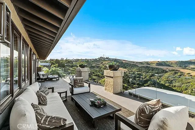 $11,500 | 868 Avenida Acapulco, San Clemente, CA 92672