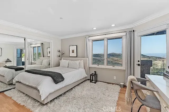 $11,500 | 868 Avenida Acapulco, San Clemente, CA 92672