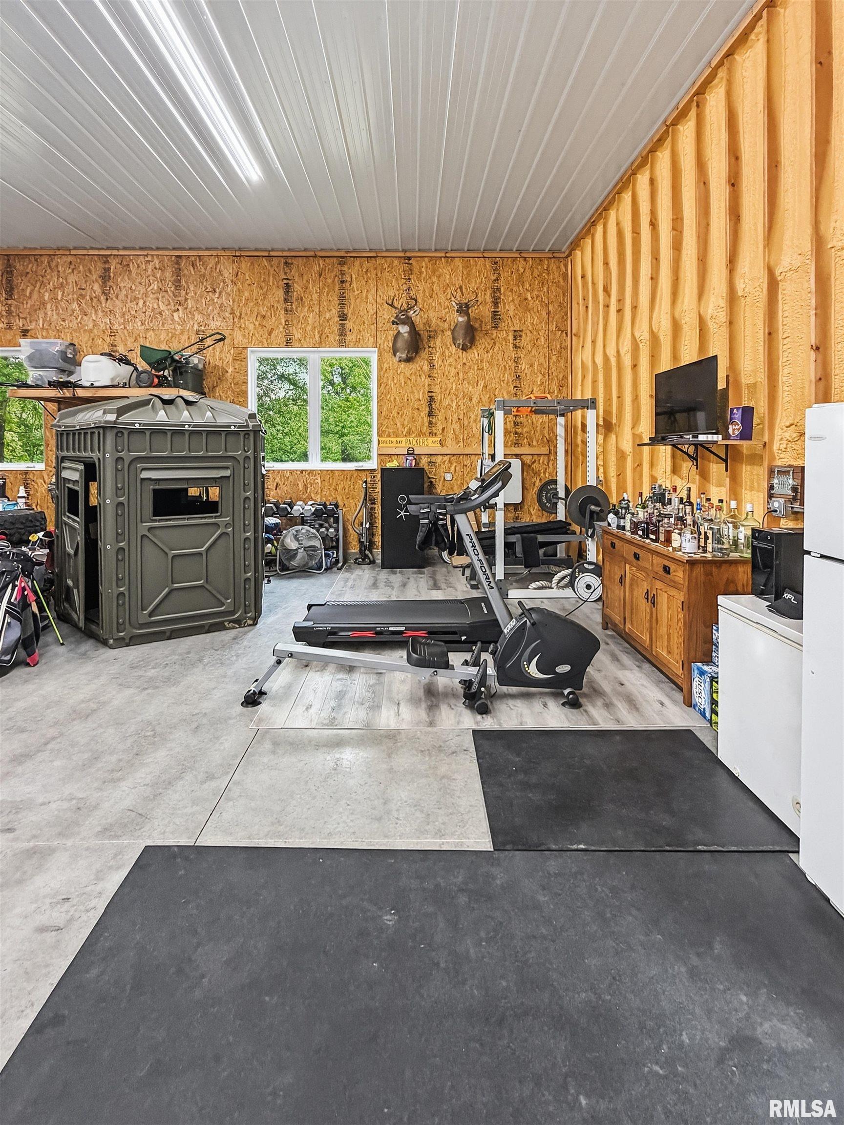 11323 Linn Road Benton, IL 62812 - Photo 29 of 38