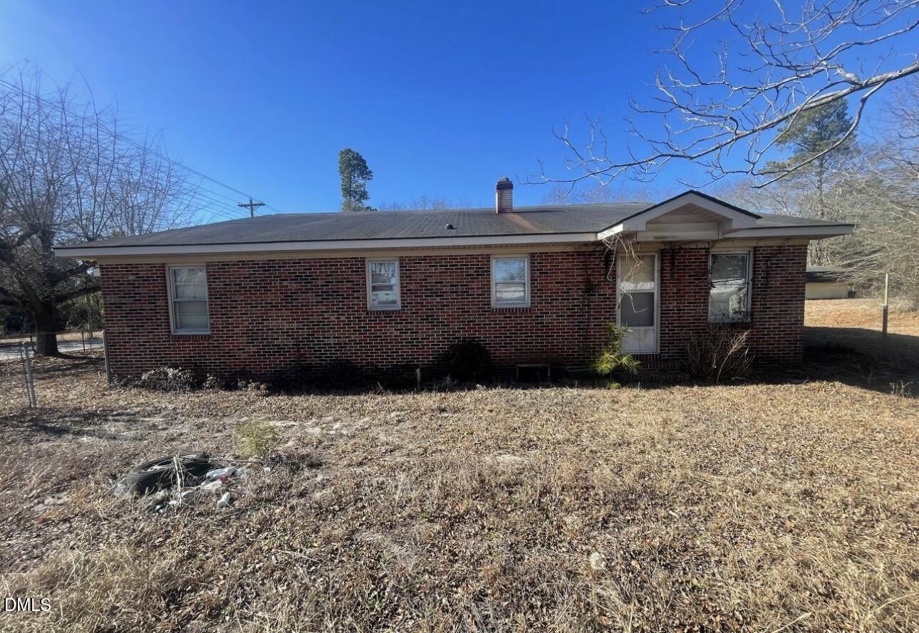 938 Old Grantham Road Goldsboro, NC 27530 - Photo 2 of 32 IMG_2393