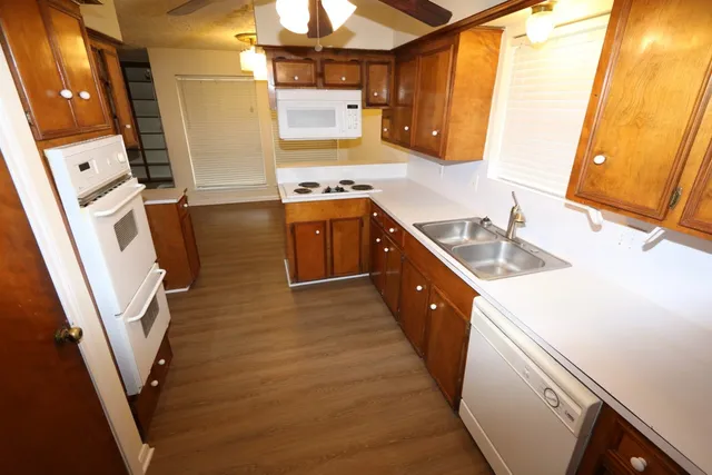 $2,000 | 2319 Quail Valley E Drive, Missouri City, TX 77459