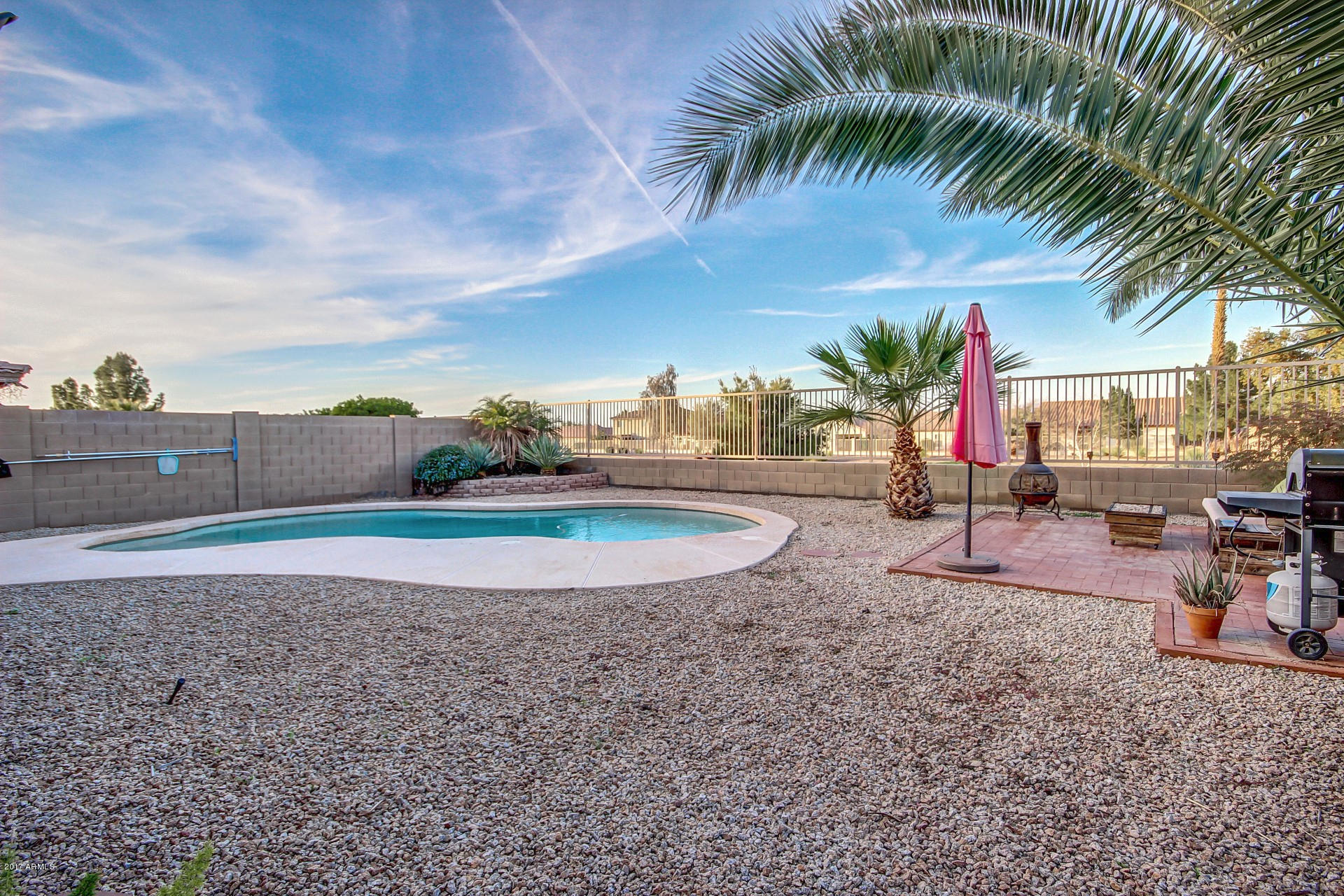 2324 West Apollo Road Phoenix, AZ 85041 - Photo 3 of 29 Apollo (25)