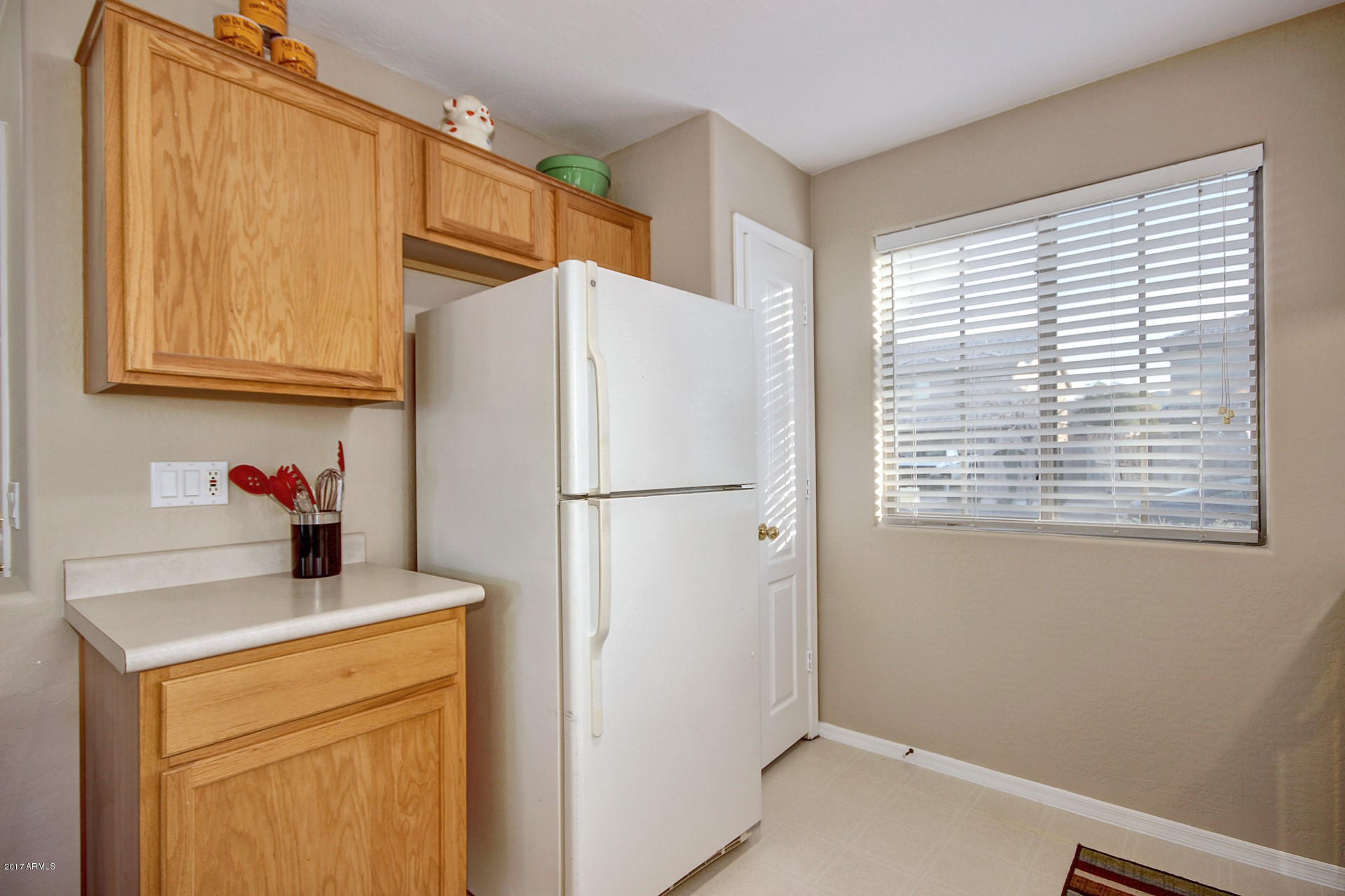 2324 West Apollo Road Phoenix, AZ 85041 - Photo 8 of 29 Apollo (6)
