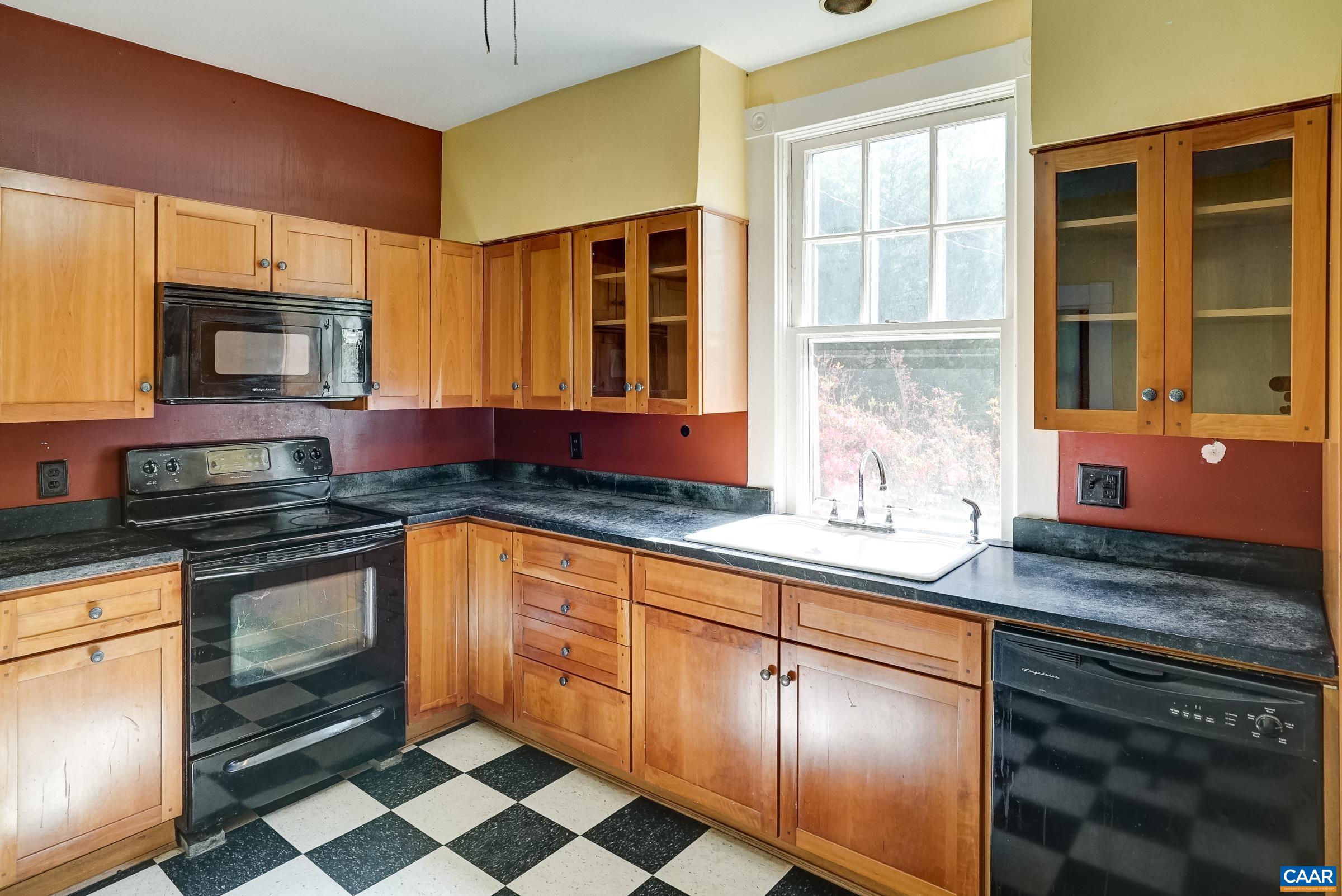 1421 Arrington Road Arrington, VA 22922 - Photo 12 of 58 Updated kitchen