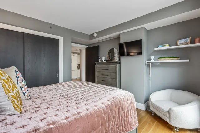 $1,050,000 | 554 4th Avenue, Unit 3D | Gowanus