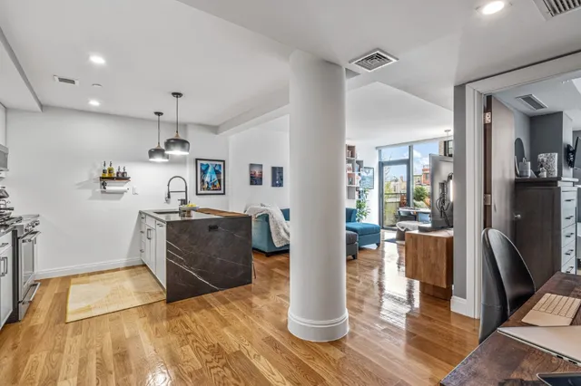 $1,050,000 | 554 4th Avenue, Unit 3D | Gowanus
