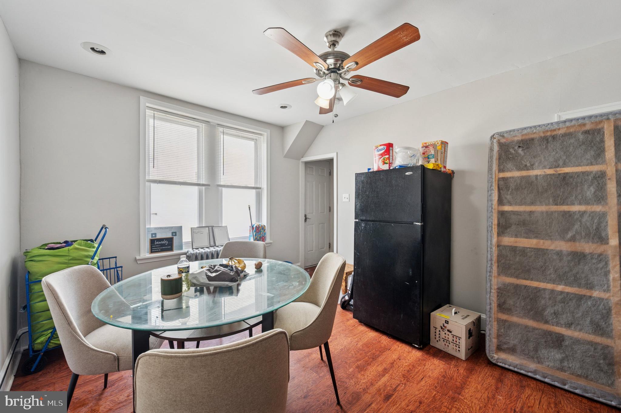 424 North 64th Street Philadelphia, PA 19151 - Photo 21 of 35 a dining room with furniture and a window