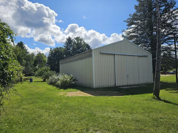 $298,000 | 4872 Lester Avenue, Fremont, MI 49412