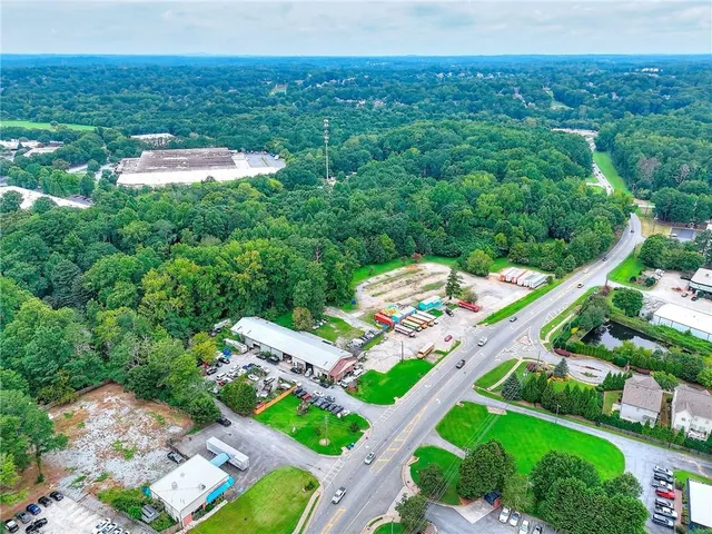 a view of yard with outdoor seating space
