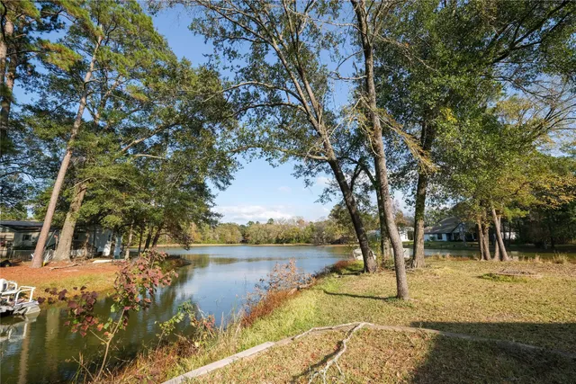 $130,000 | 174 W Creek, Trinity, TX 75862