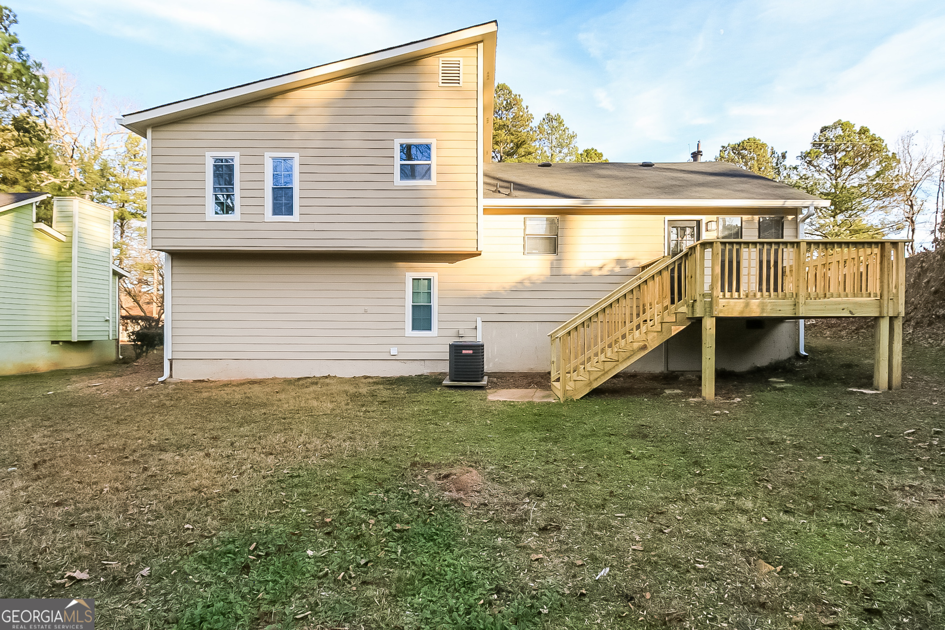 2875 Kathryn Circle Southwest Atlanta, GA 30331 - Photo 15 of 18 a view of house with backyard