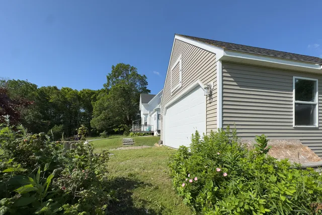 $399,000 | 219 Talbot Avenue, Rockland, ME 04841