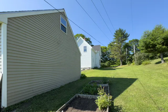 $399,000 | 219 Talbot Avenue, Rockland, ME 04841