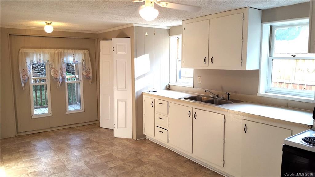 1000 Brantley Road Kannapolis, NC 28083 - Photo 4 of 9