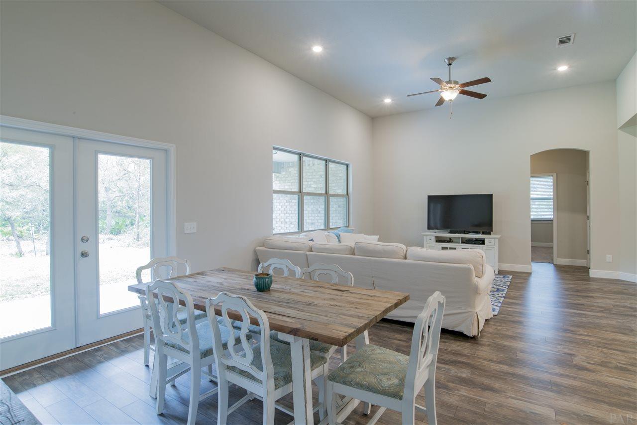 1534 Redfish Point Road Gulf Breeze, FL 32563 - Photo 8 of 37 Gallery Image 8