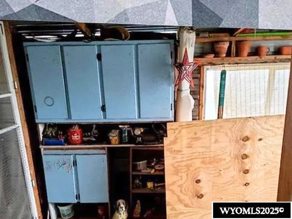 $35,000 | 175 3rd Avenue, Lusk, WY 82225