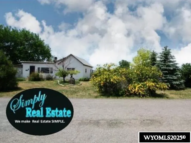 $35,000 | 175 3rd Avenue, Lusk, WY 82225