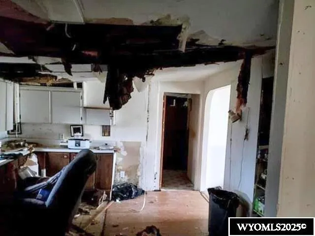 $35,000 | 175 3rd Avenue, Lusk, WY 82225