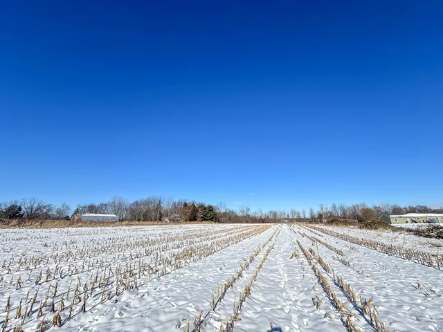 $274,900 | 35.5 V/l Lovejoy, Perry, MI 48872