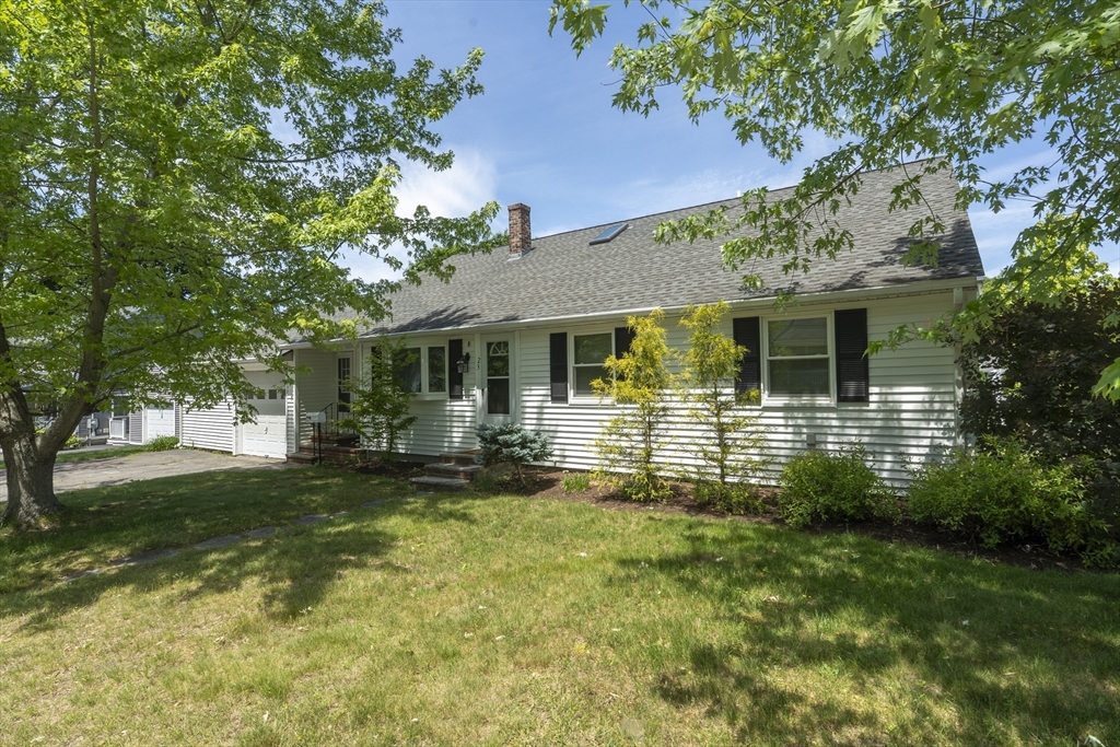 23 Portland Road Braintree, MA 02184 - Photo 1 of 42