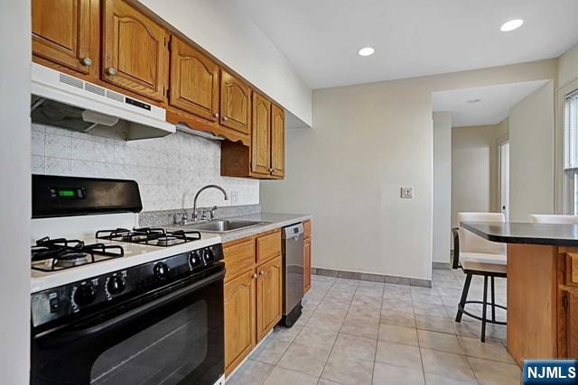 164 Orient Way, Unit 2 Rutherford, NJ 07070 - Photo 16 of 24