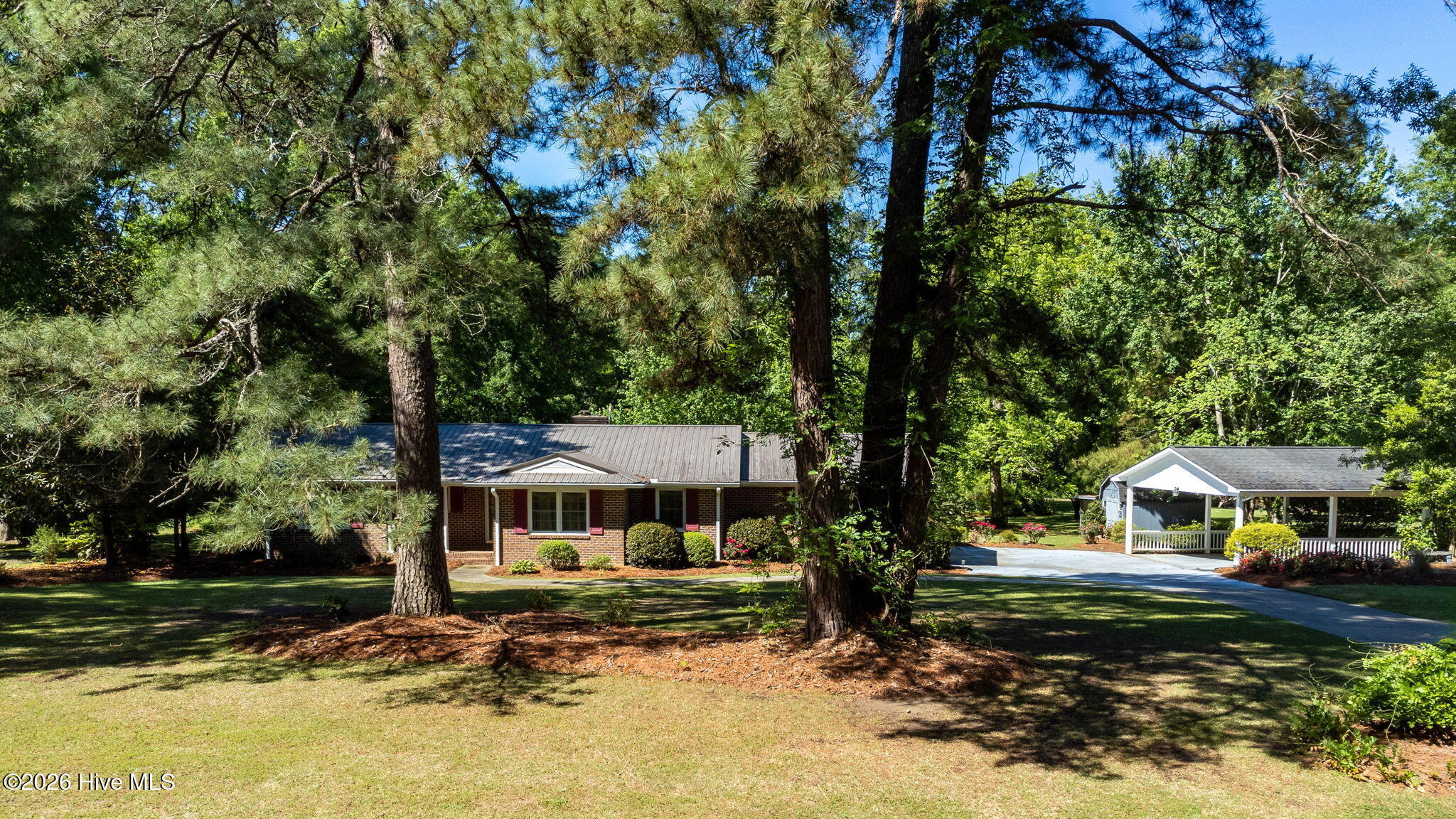 2022 Airport Road Elizabethtown, NC 28337 - Photo 41 of 47 Front Home View