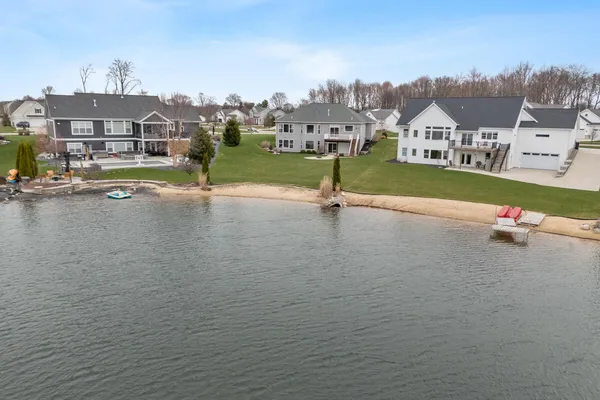 $824,900 | 6317 Eaglewood Drive, Hudsonville, MI 49426