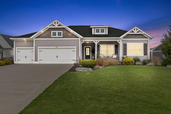 $824,900 | 6317 Eaglewood Drive, Hudsonville, MI 49426
