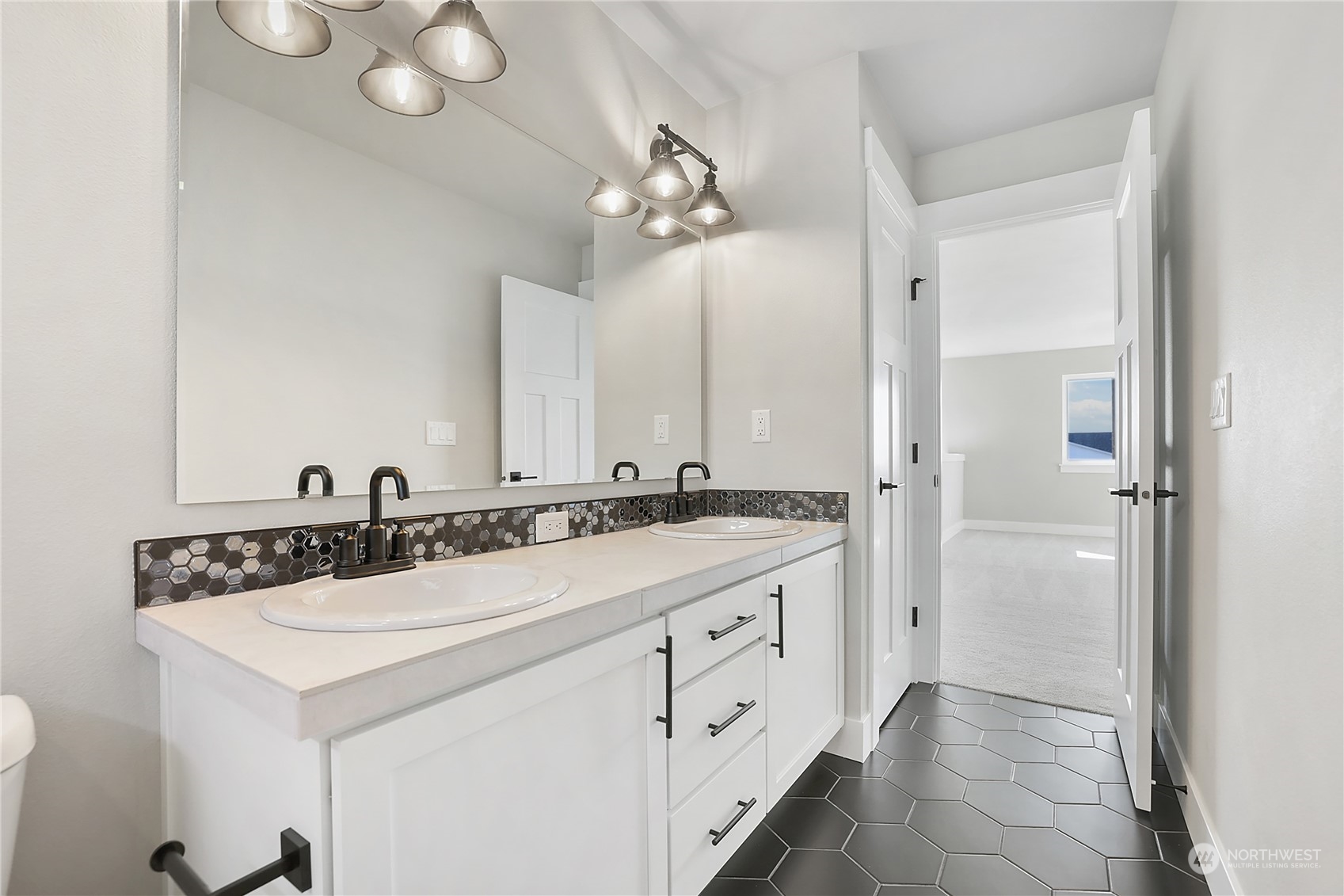 24212 45th Avenue Southeast, Unit LOT12 Bothell, WA 98021 - Photo 20 of 23 Gallery Image 20