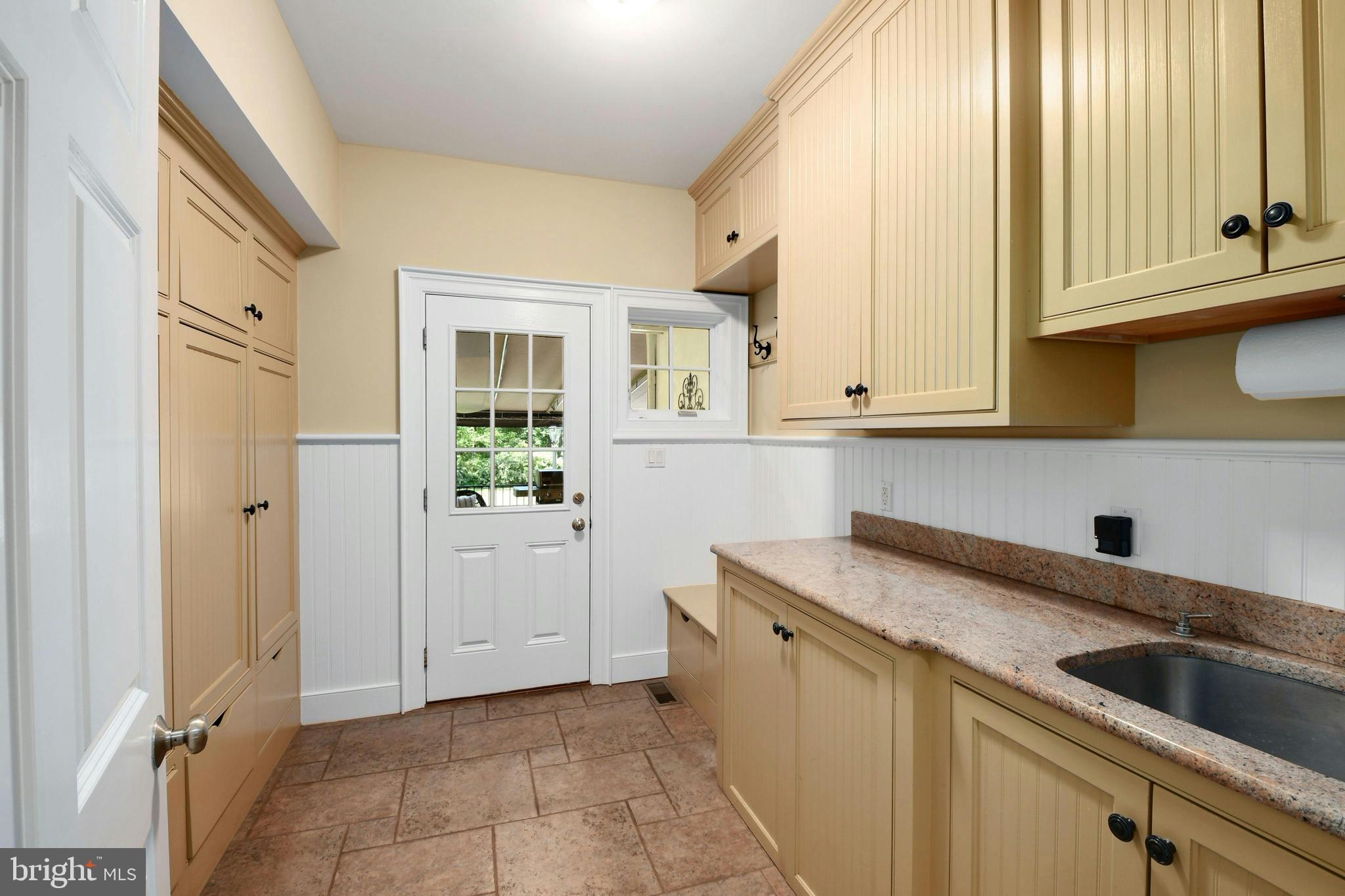 813 Callowhill Road Perkasie, PA 18944 - Photo 23 of 76