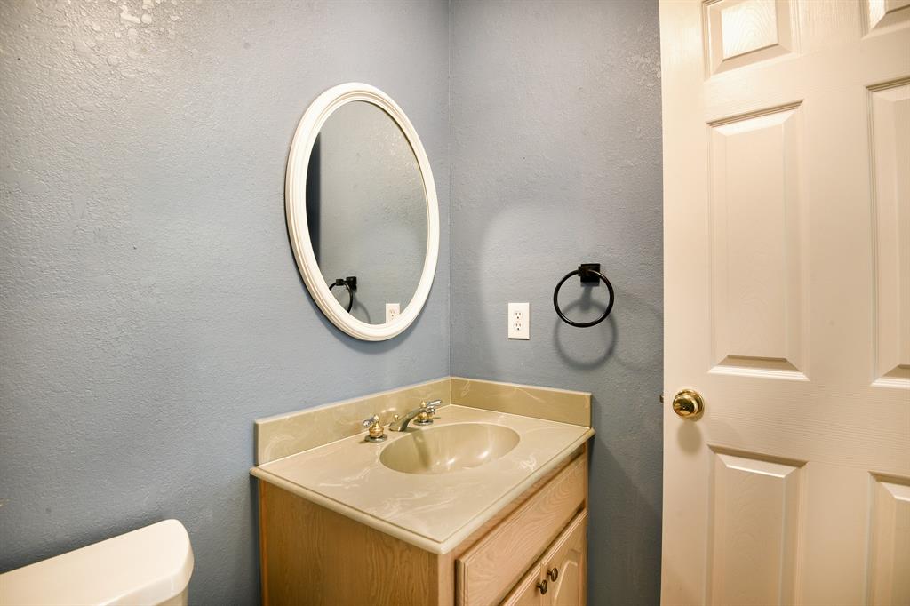3840 Blackchamp Road Midlothian, TX 76065 - Photo 22 of 40