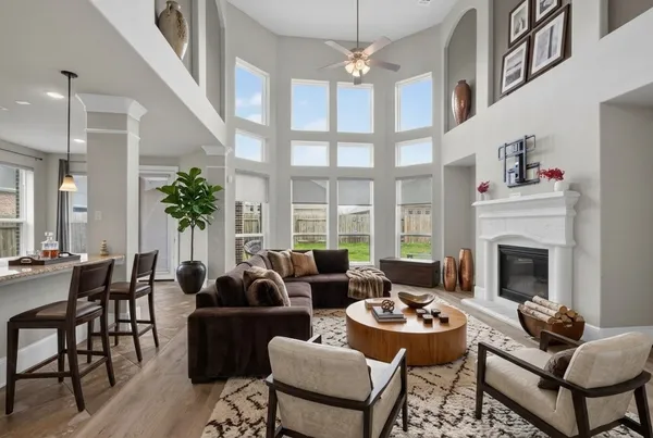 $3,200 | 1630 Mahan Drive, Richmond, TX 77406