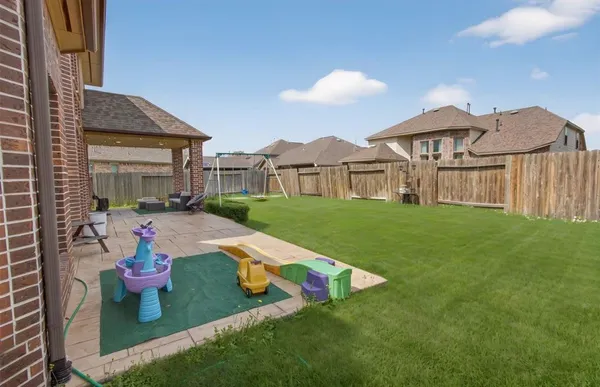 $3,200 | 1630 Mahan Drive, Richmond, TX 77406