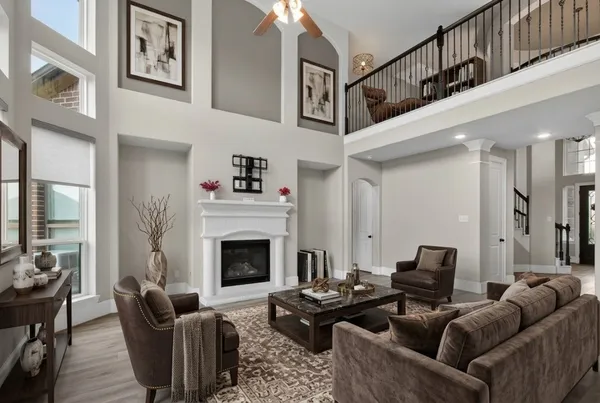 $3,200 | 1630 Mahan Drive, Richmond, TX 77406