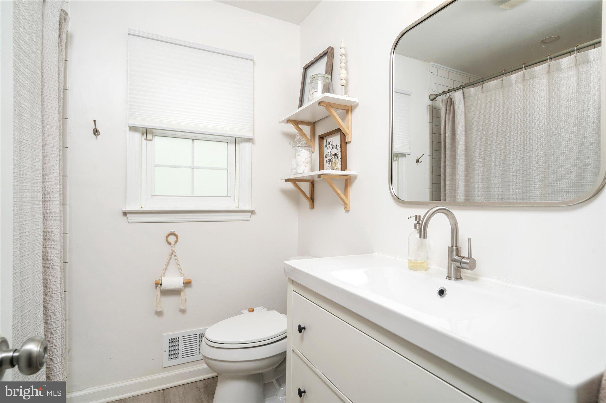 442 Paxson Avenue Hamilton, NJ 08690 - Photo 23 of 33