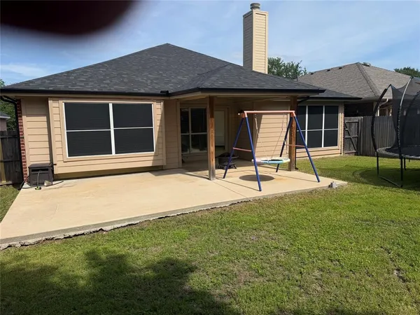 $2,500 | 7123 Lake Hill Trail, Sachse, TX 75048