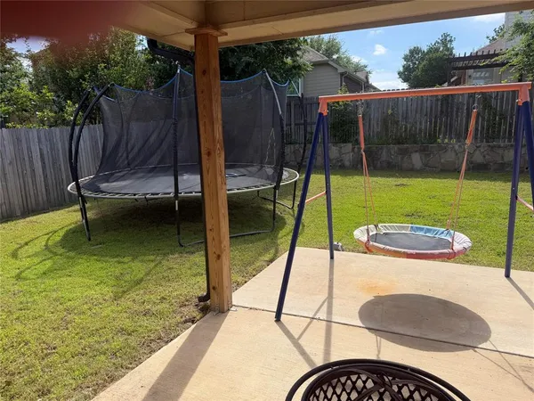 $2,500 | 7123 Lake Hill Trail, Sachse, TX 75048