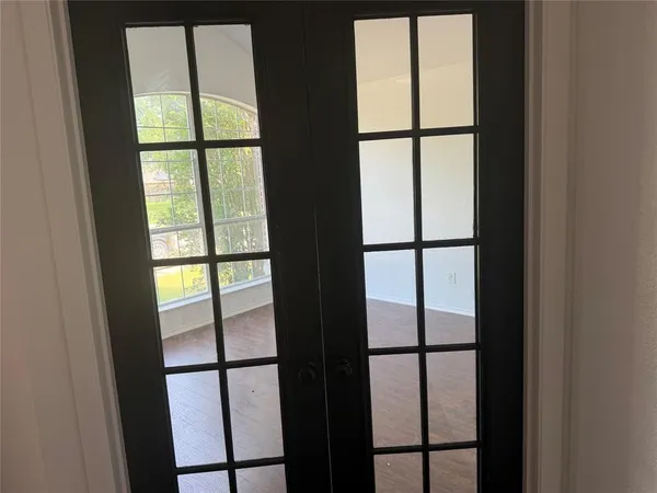 $2,500 | 7123 Lake Hill Trail, Sachse, TX 75048