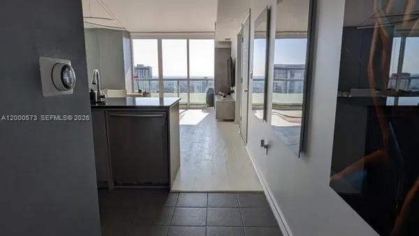 $3,200 | 50 Biscayne Boulevard, Unit 5107, Miami, FL 33132