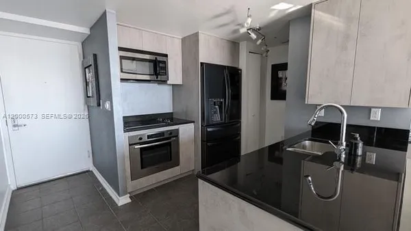 $3,200 | 50 Biscayne Boulevard, Unit 5107, Miami, FL 33132
