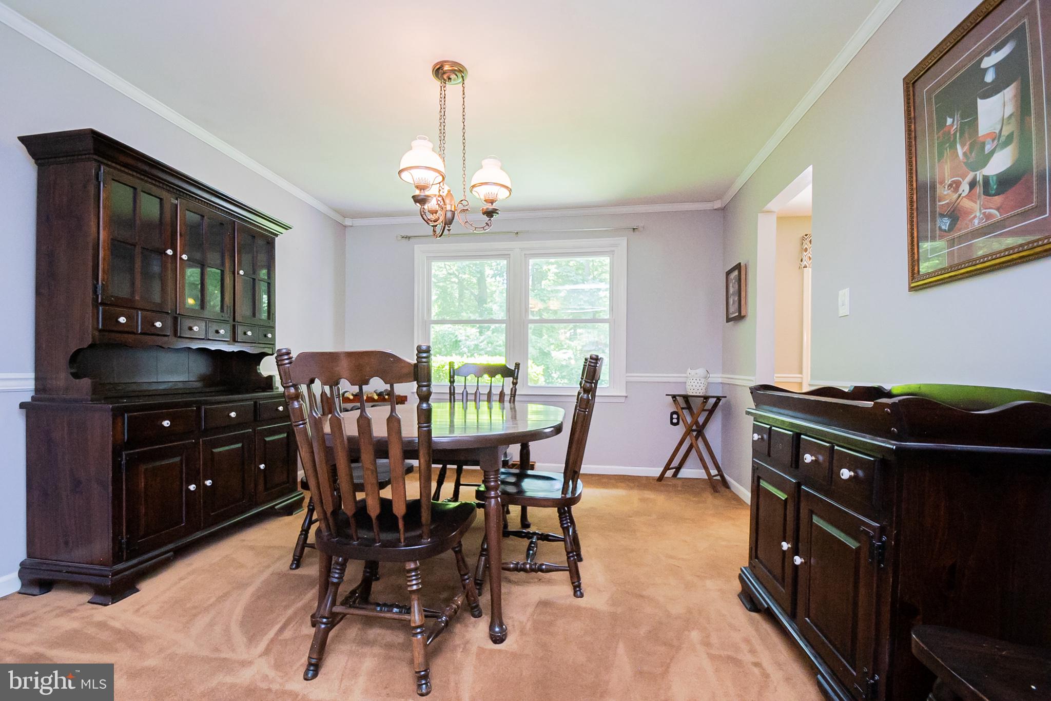 231 Rhett Lane Elkton, MD 21921 - Photo 16 of 40 Well appointed dining room off kitchen