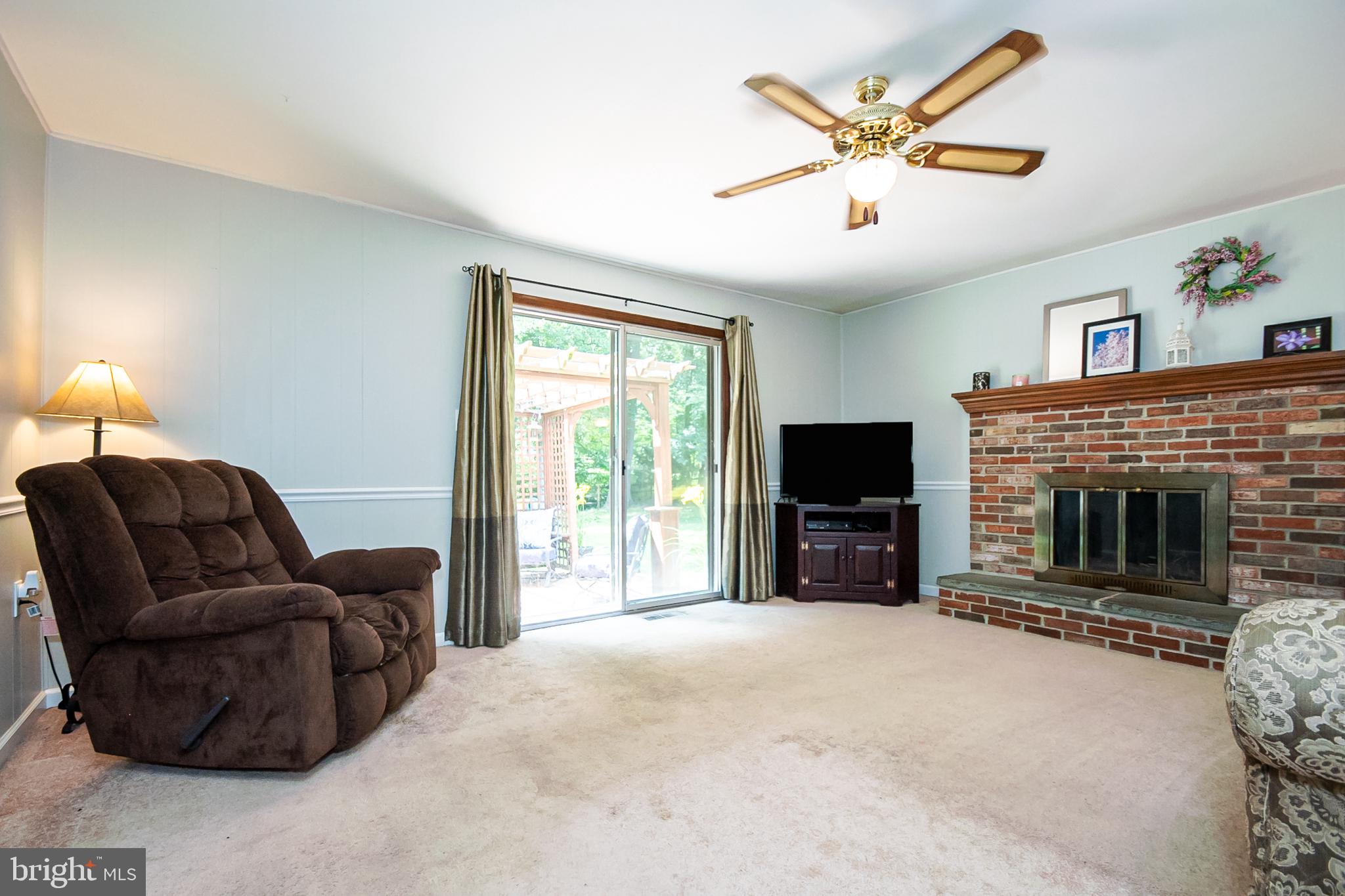 231 Rhett Lane Elkton, MD 21921 - Photo 18 of 40 Spacious den with cozy fire place