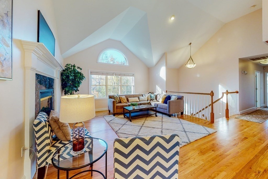 70 Elm Knoll Road Braintree, MA 02184 - Photo 3 of 23 Gallery Image 3