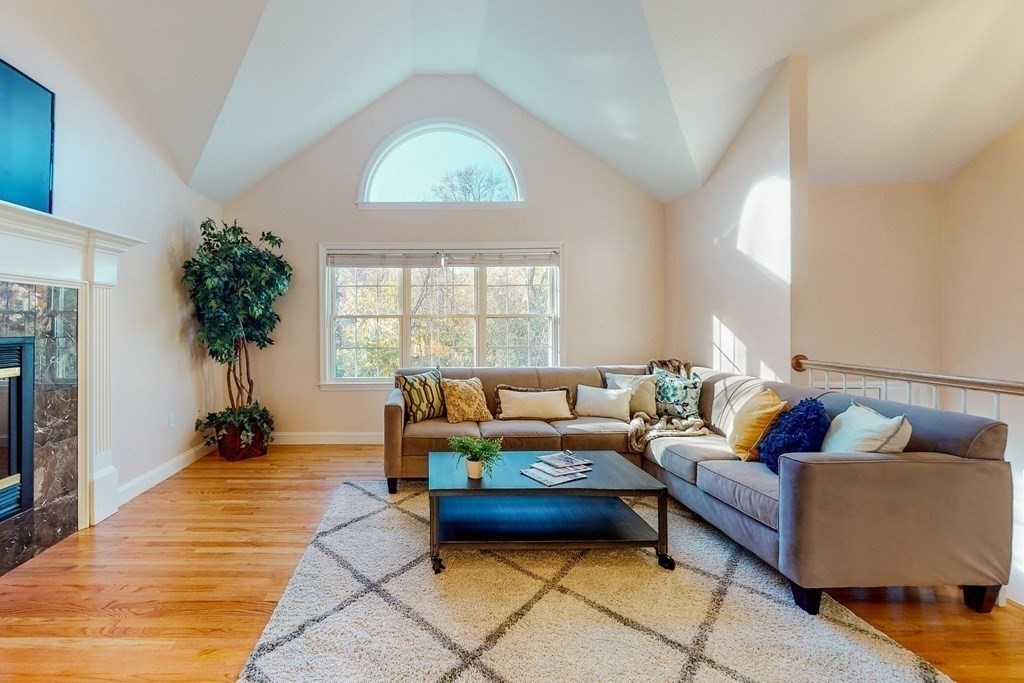 70 Elm Knoll Road Braintree, MA 02184 - Photo 4 of 23 Gallery Image 4