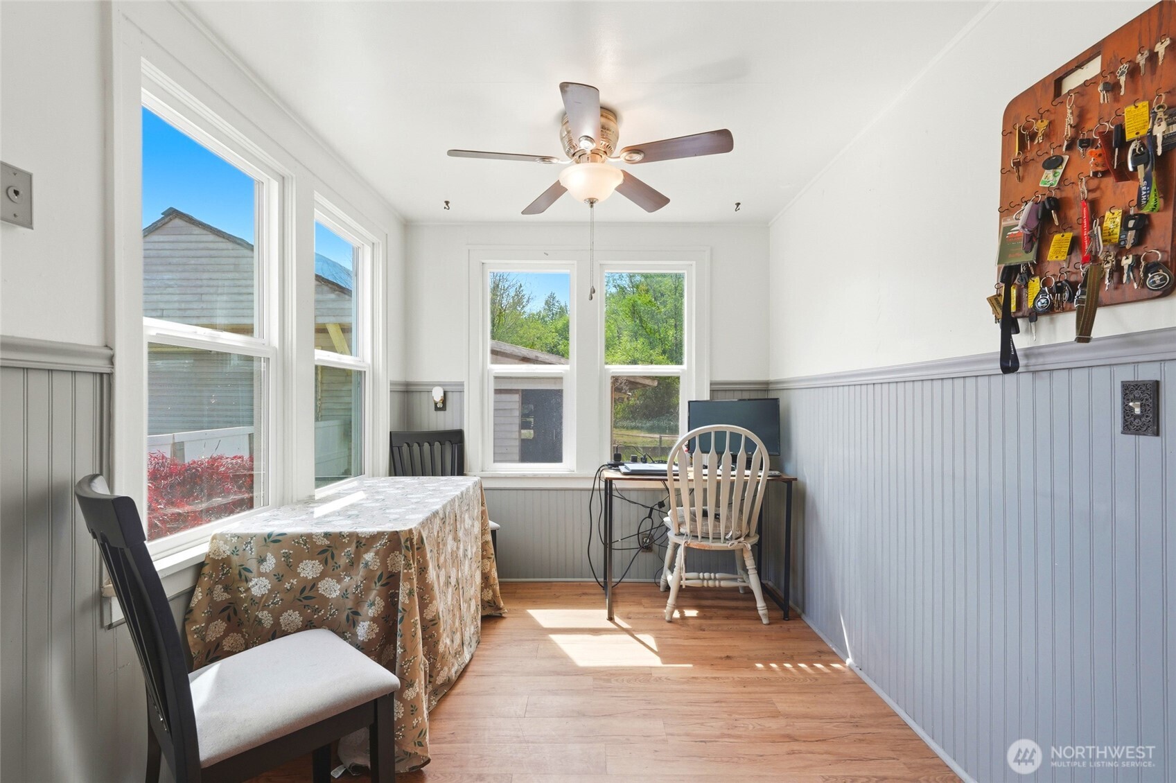 21716 State Rte 530 Northeast Arlington, WA 98223 - Photo 19 of 38 a living room with furniture and a window