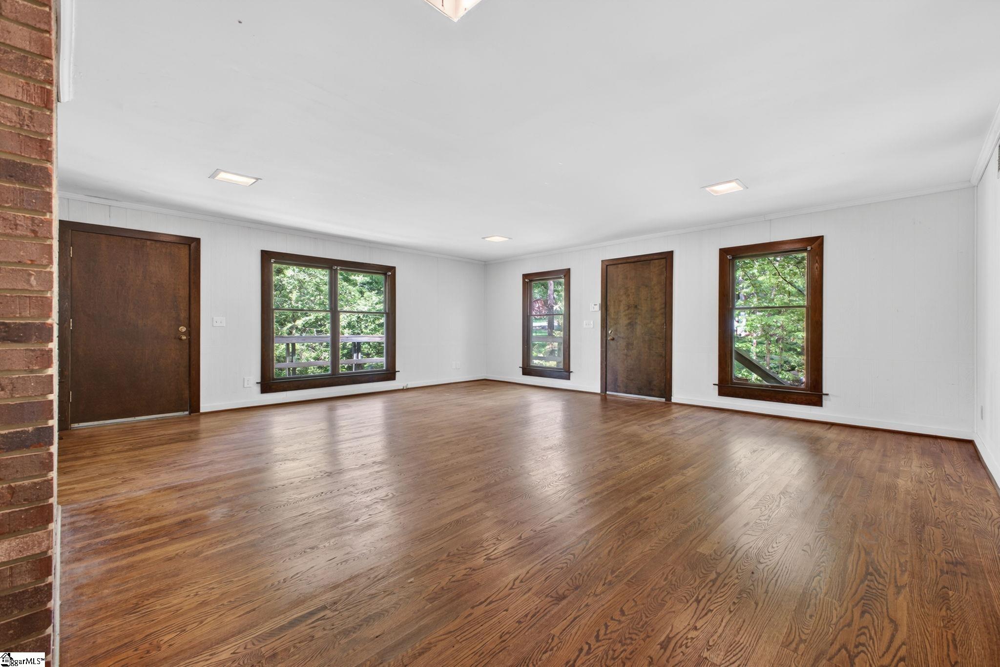 30 Dameron Avenue Greenville, SC 29607 - Photo 15 of 33